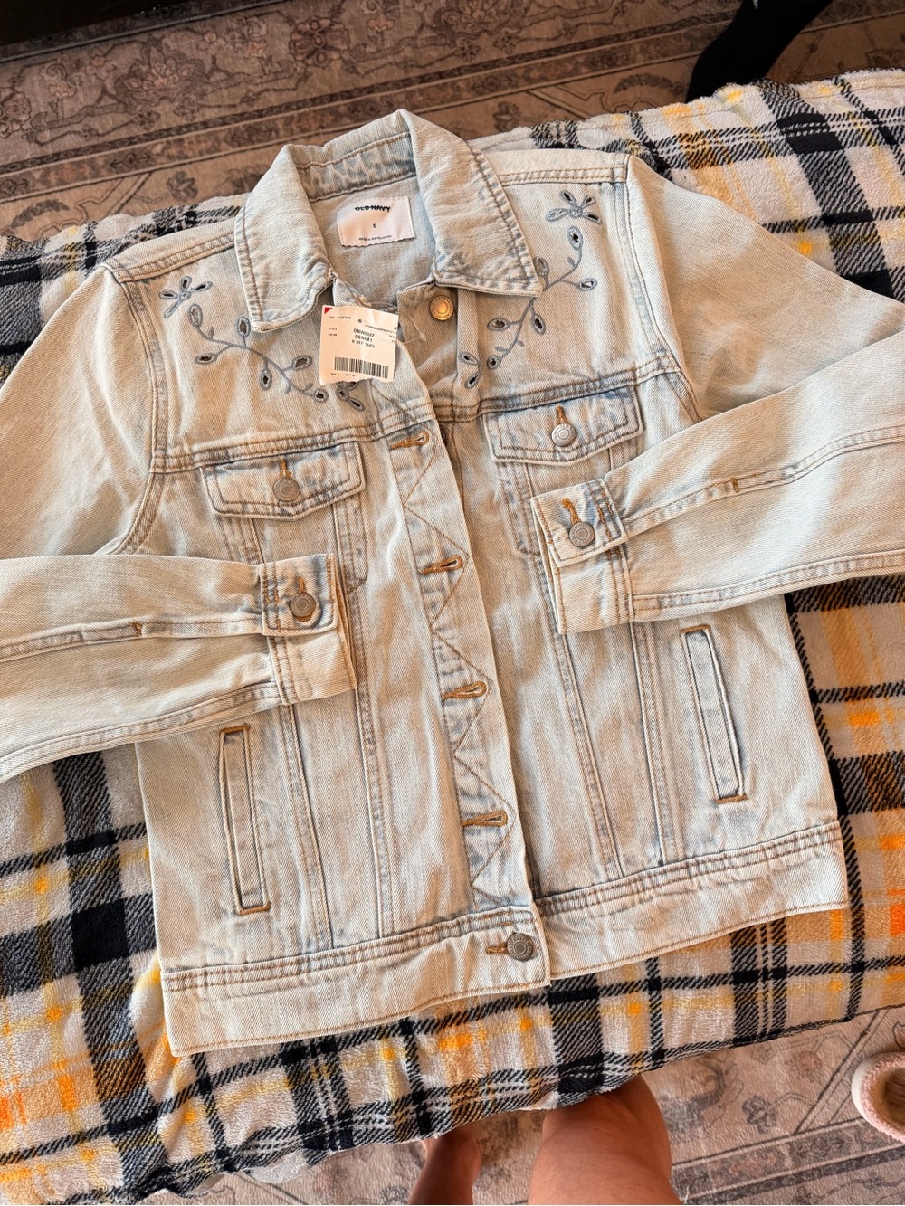 Old Navy Light Blue Embroidered Denim Jacket Womens Small NWT Cotton
